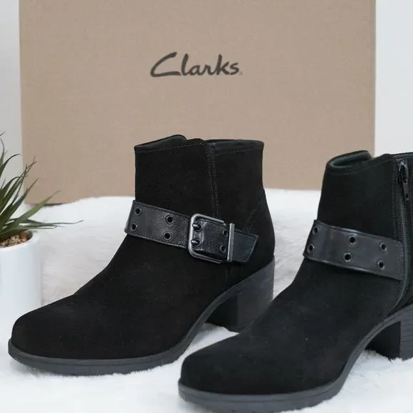 Clarks Women's Hollis Star Ankle Boot, Black Suede Combi, 9.5M Clarks | Shoes | Clarks Womens Hollis Star Booties Suede Zipper